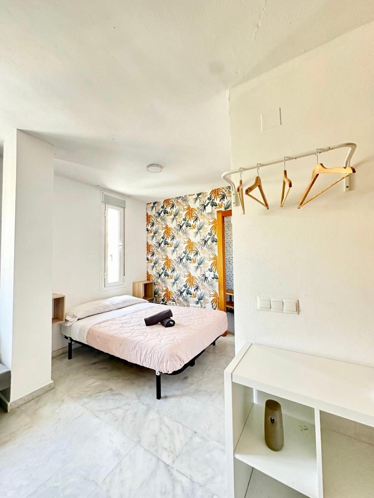 מאלגה Apartamentos Playa Misericordias מראה חיצוני תמונה